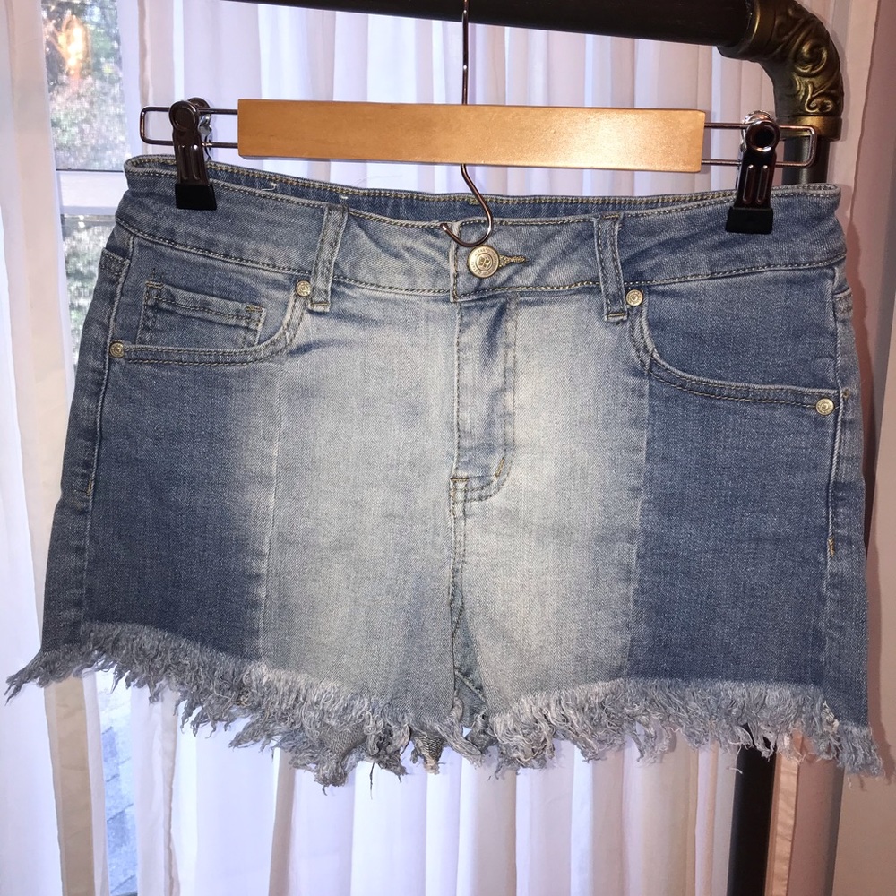 Denim shorts size 28